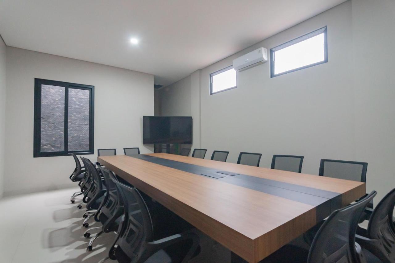 Urbanview Elephant Eleven Residence Bandung By Reddoorz Exterior photo