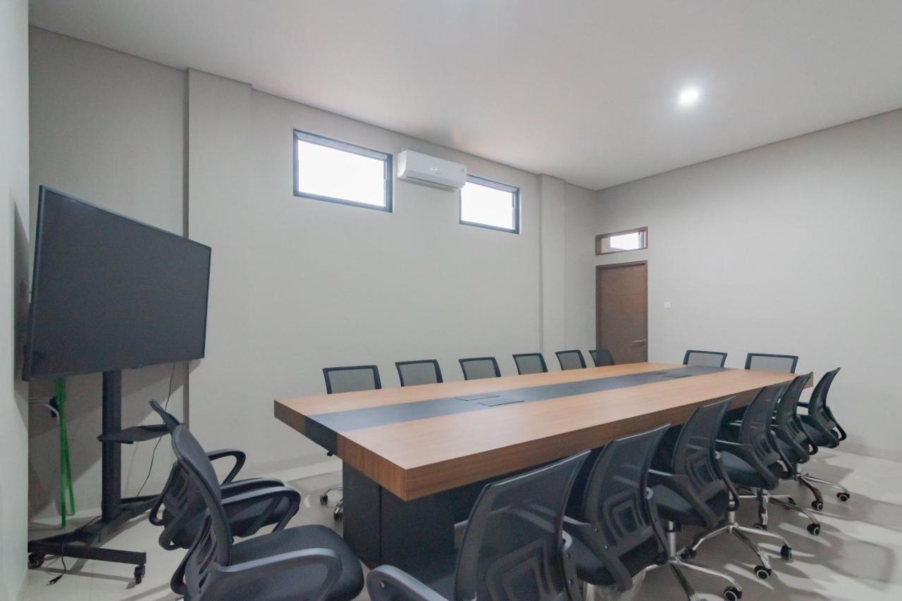 Urbanview Elephant Eleven Residence Bandung By Reddoorz Exterior photo
