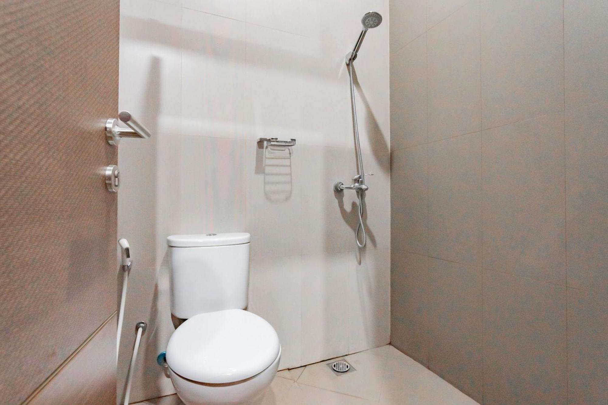 Urbanview Elephant Eleven Residence Bandung By Reddoorz Room photo